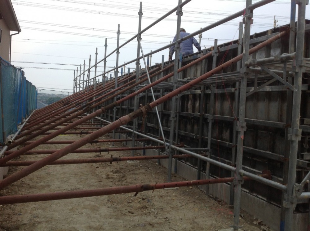 愛知県春日井市　介護施設 　パネル4段積み