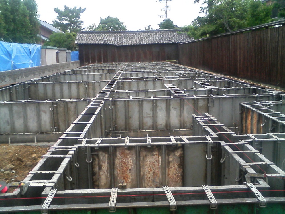 愛知県刈谷市　共同住宅　型組み